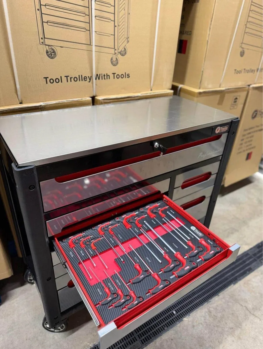 BRAND NEW 12 DRAWER TOOL CHEST - Image 4