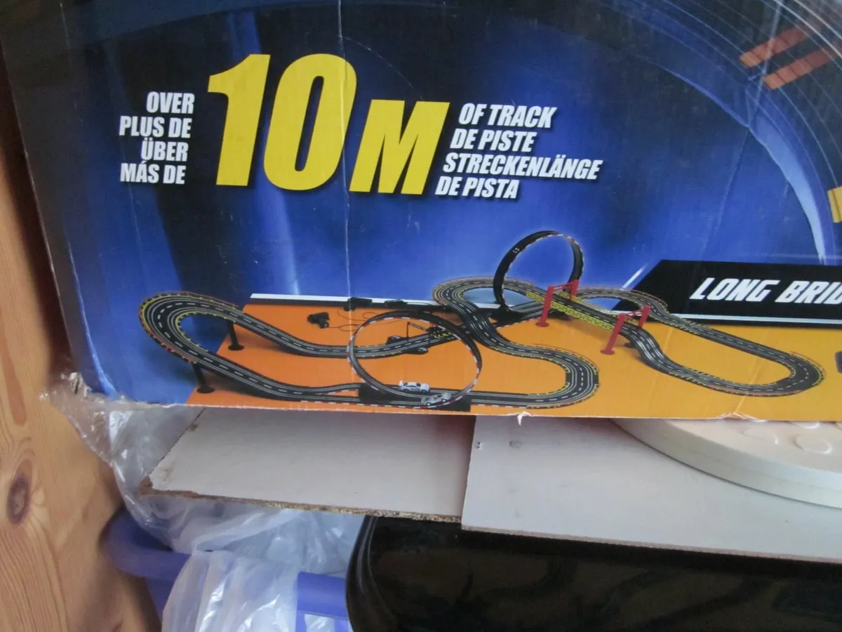 Scalextric Fastlane Long Bridge Challenge 10m Trak - Image 4