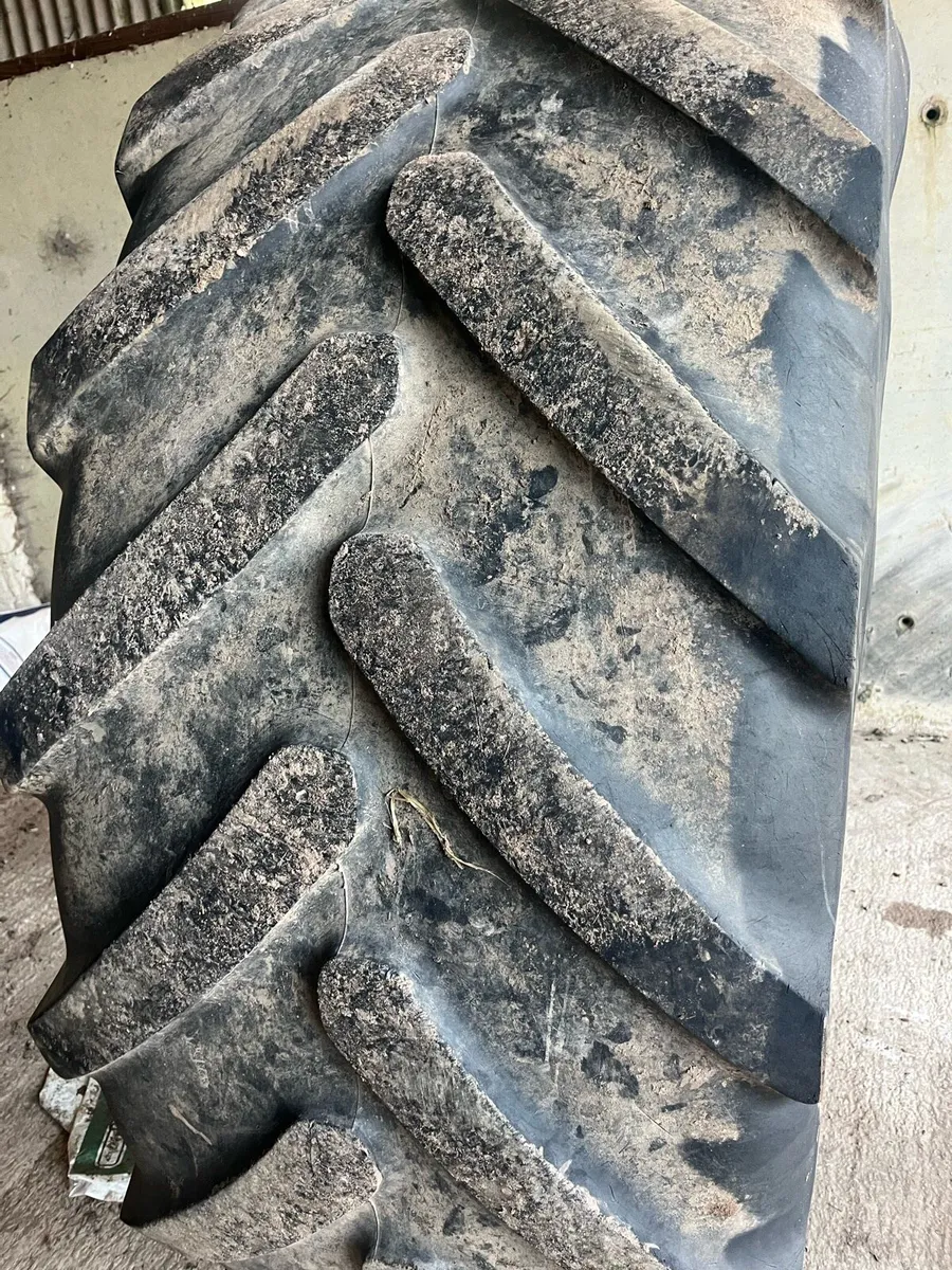 Michelin 650/65R42 - Image 2