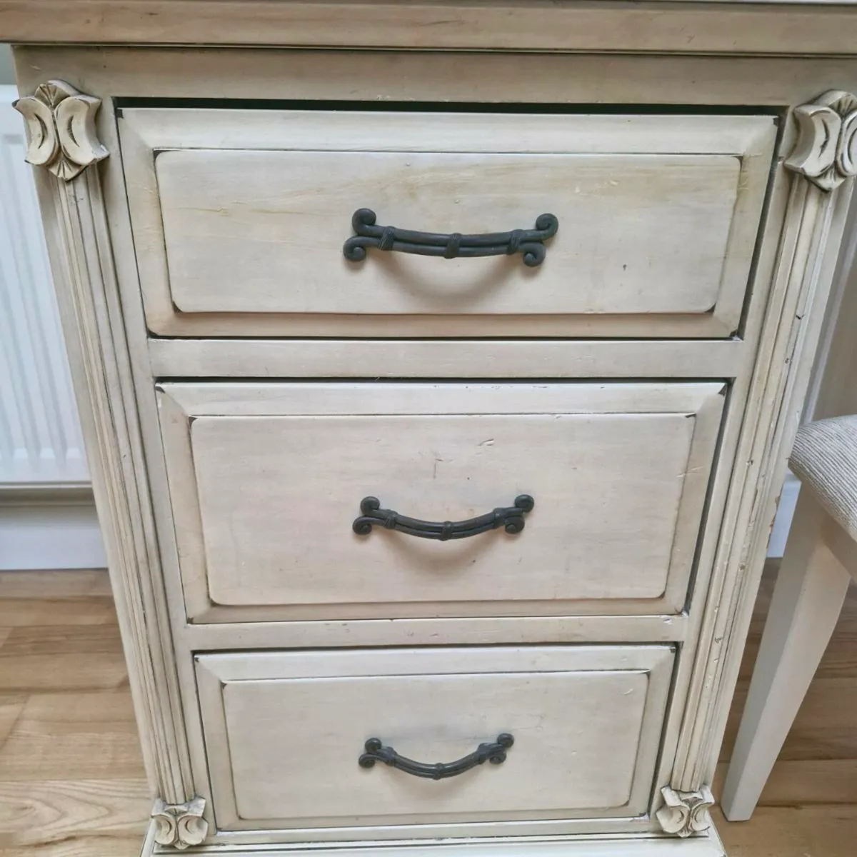 Vintage Style Dressing Table and Stool - Image 2