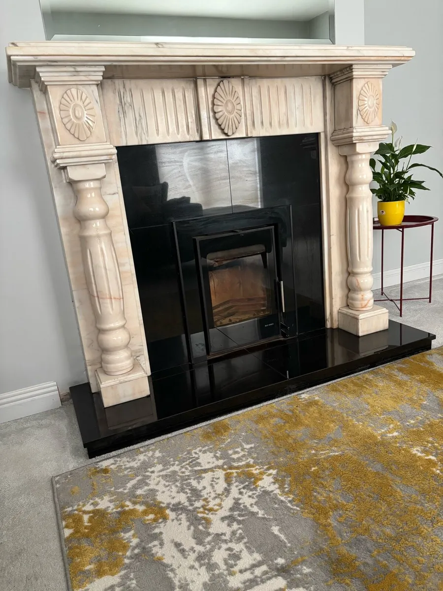 Stove and fireplace - Image 1