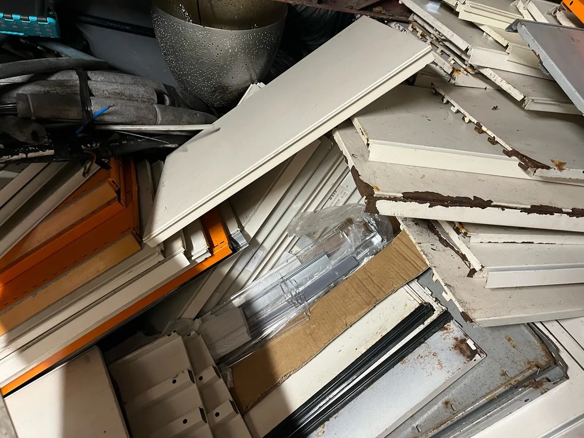 Shop shelving - Image 3