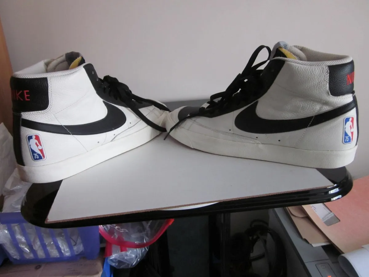 Nike NBA x  Mid '77 EMB '75th Anniversary Trainers - Image 4