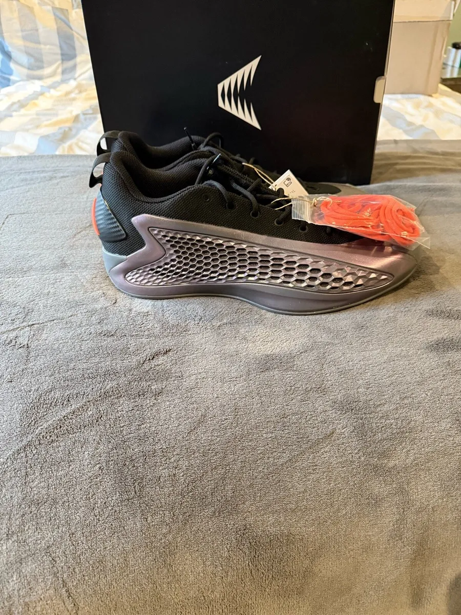 Adidas Anthony Edwards 1 Low Size UK 11.5 - Image 3