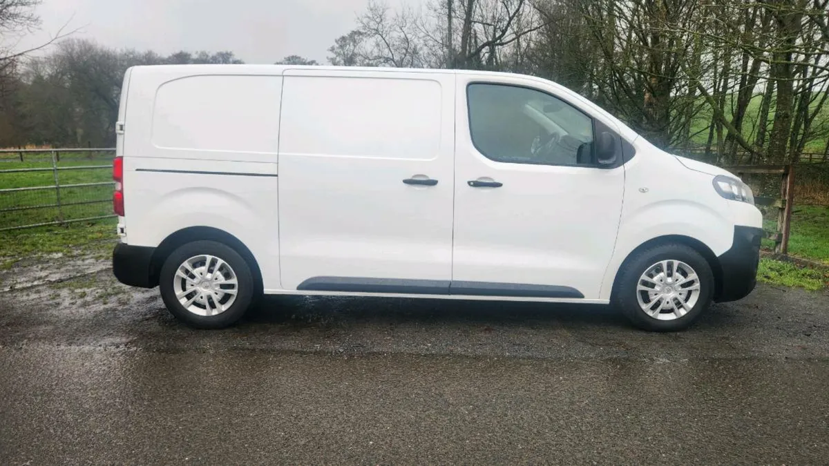 2021 Citroen Dispatch Enterprise 82kms - Image 2