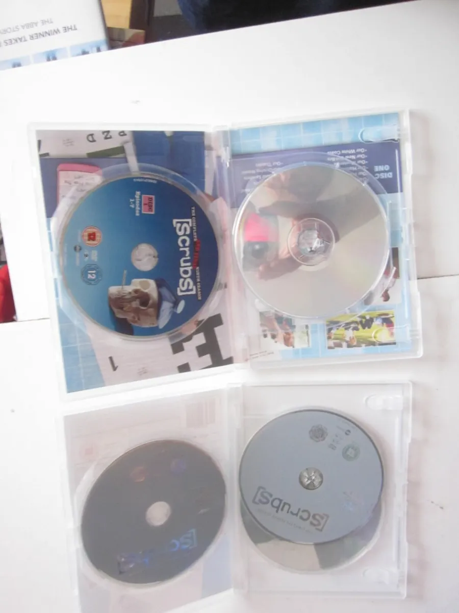 Scrubs The Complete DVD Collection - Image 4