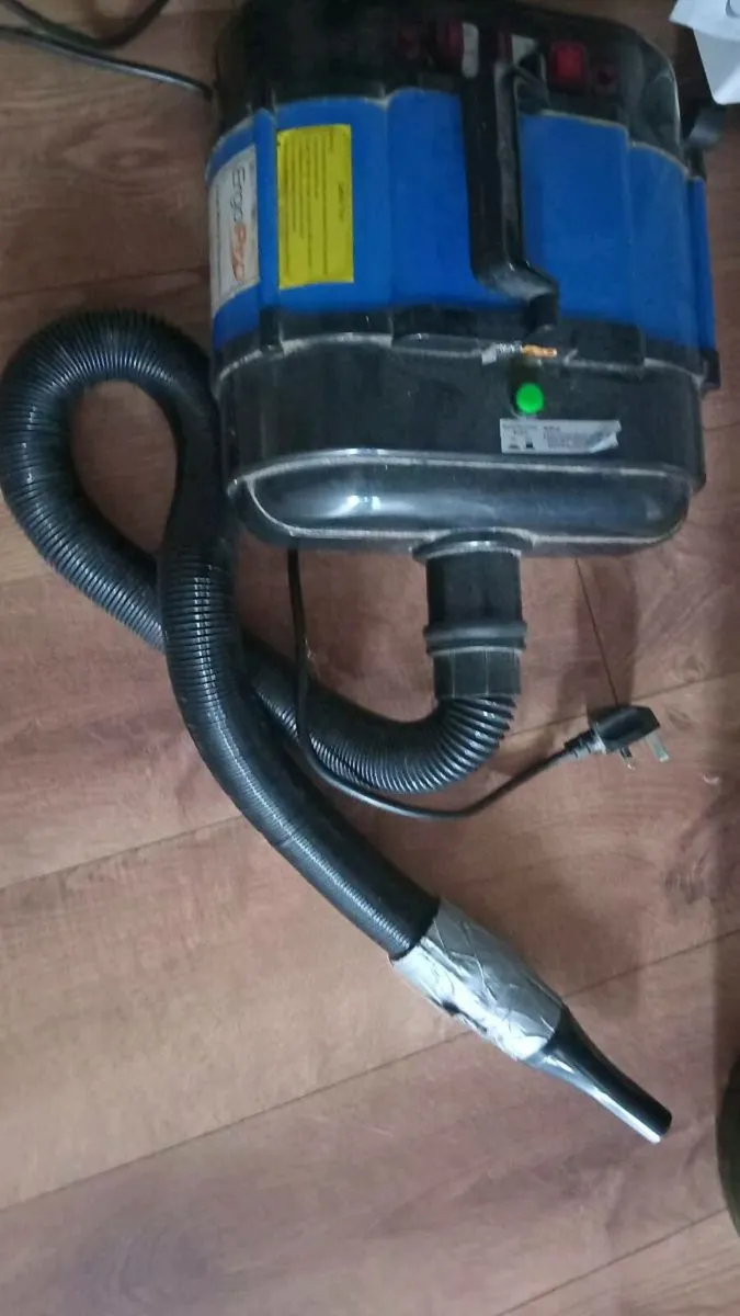 Dog grooming blower/dryer - Image 1