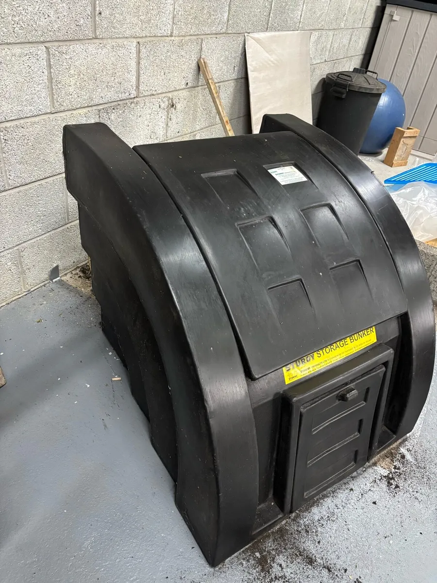 Coal bunker - Image 1