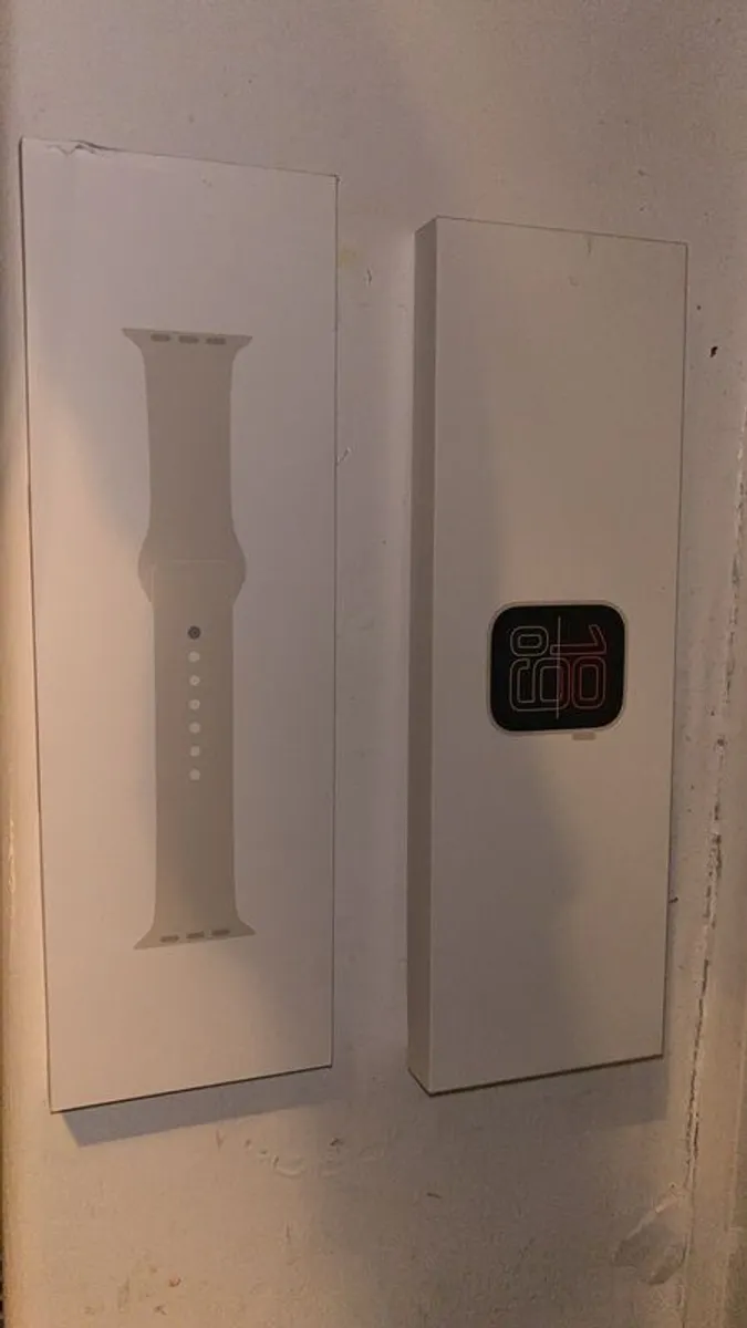 apple iwatch - Image 1