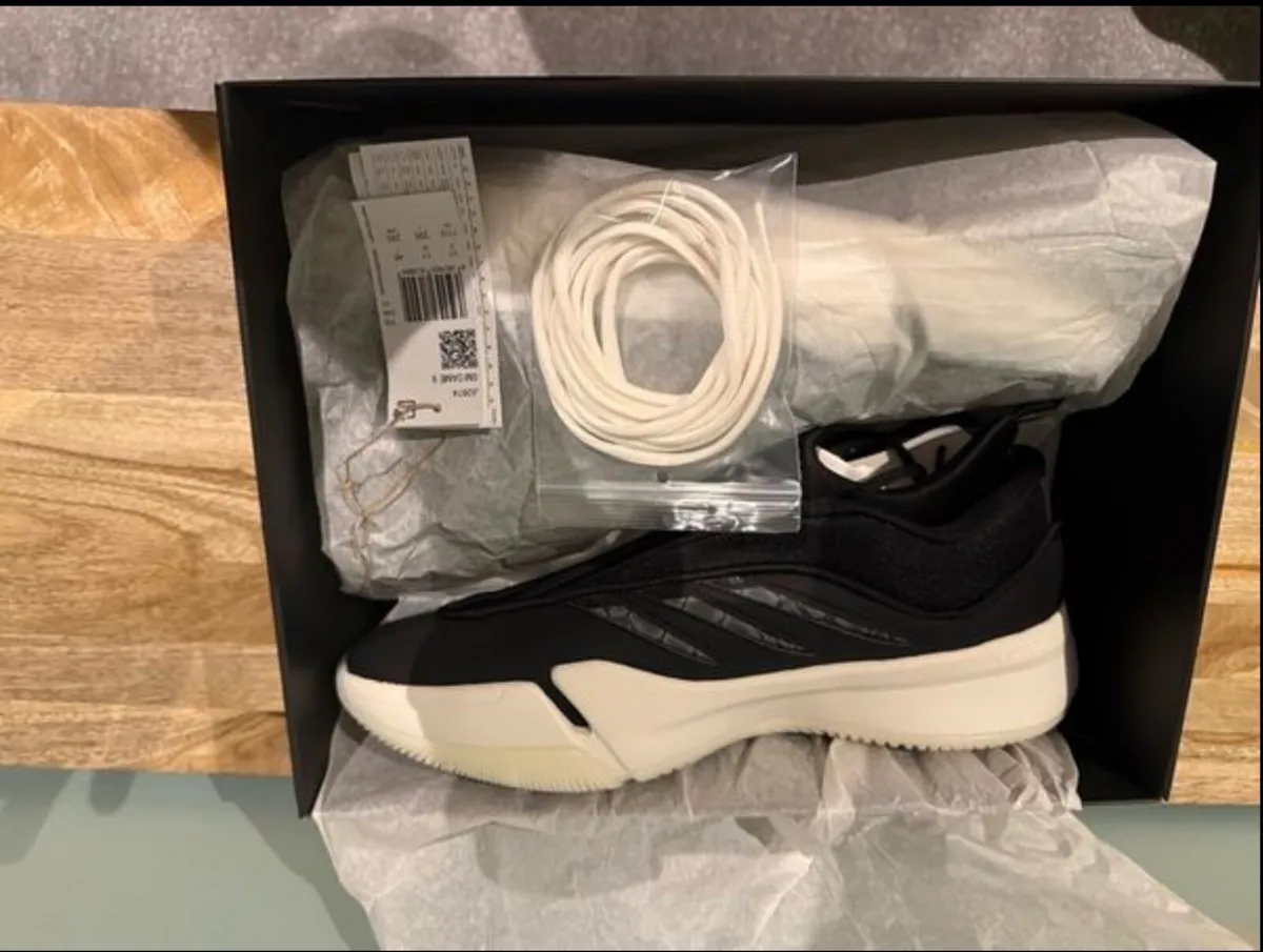 Adidas Dame 9 Size UK 11 - Image 1