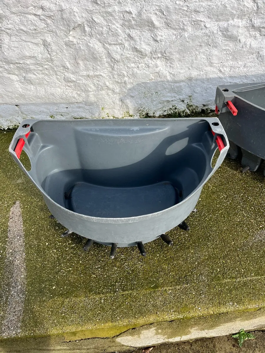 Milkbar Calf Feeders - Image 3