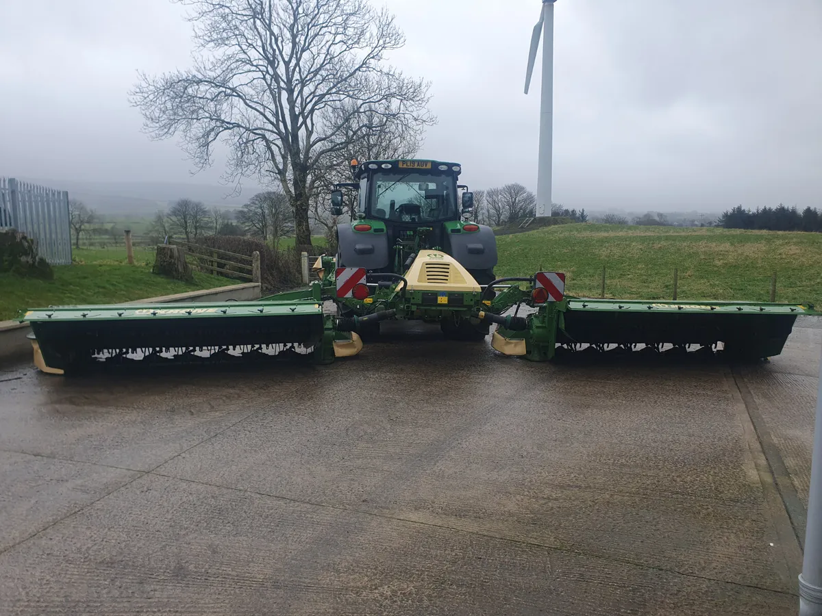 2019 Krone B1000cv Butterfly Mowers - Image 2