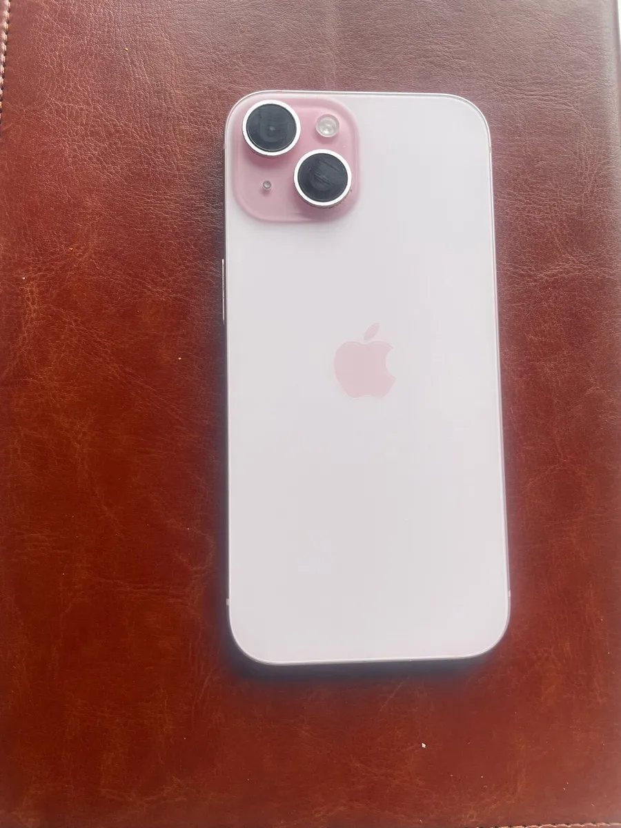 iPhone 15 256gb PINK - Image 1
