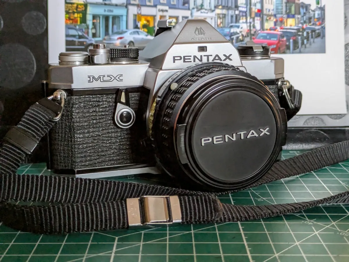 🎞️ Pentax MX Mechanical SLR camera + 50mm/1.7 - Image 2