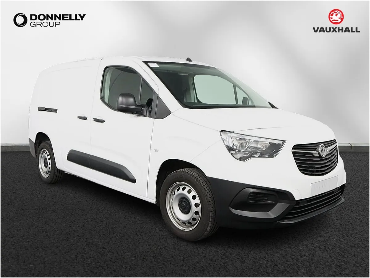 Vauxhall Combo Cargo L2 Diesel Dynamic - Image 1
