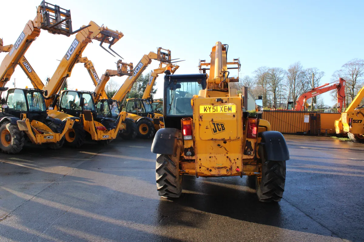 JCB (PN1436) - Image 4