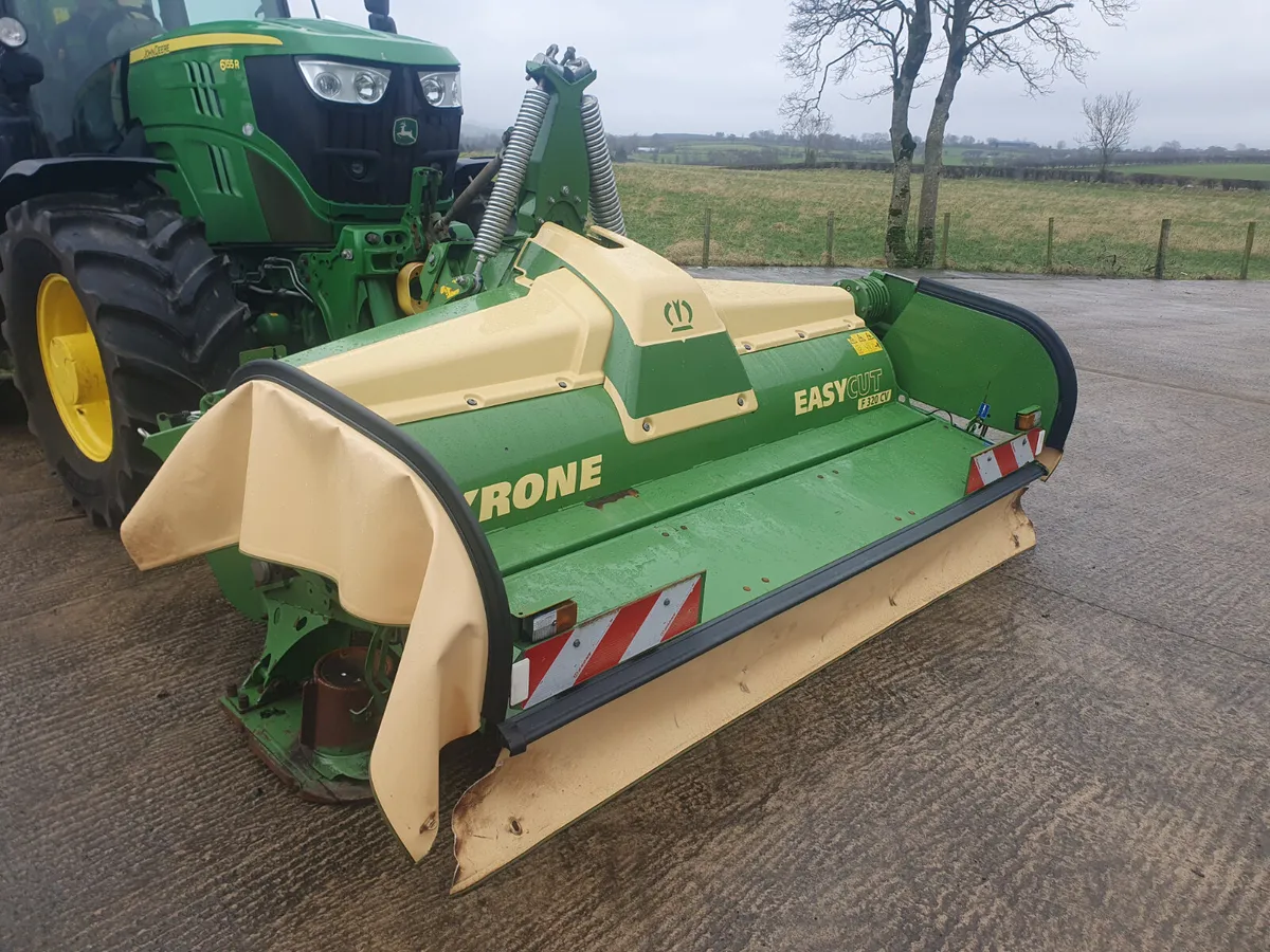 2021 Krone ECF320cv - Image 2