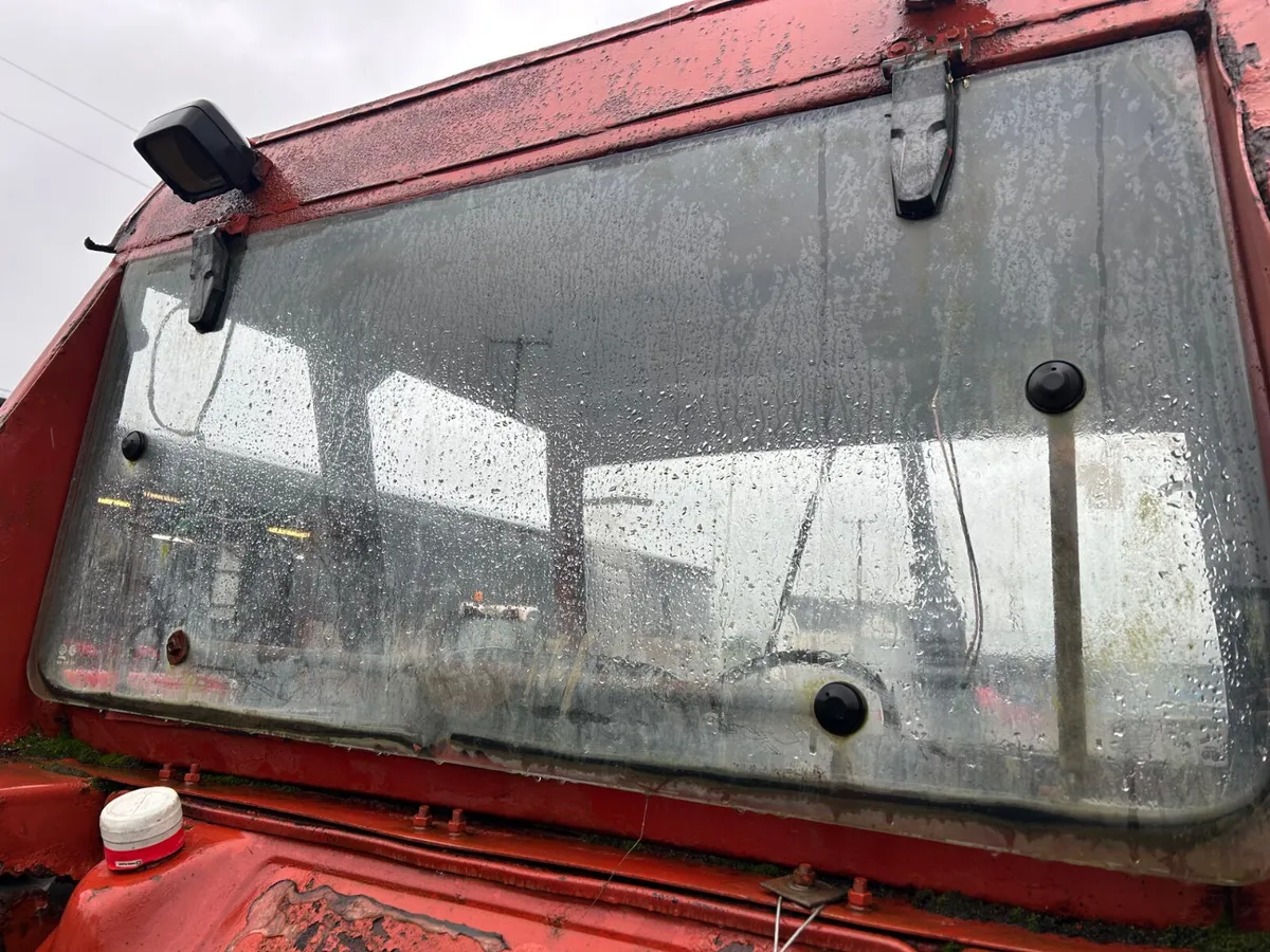 Fiat Super Comfort Straight Back Window - Image 1