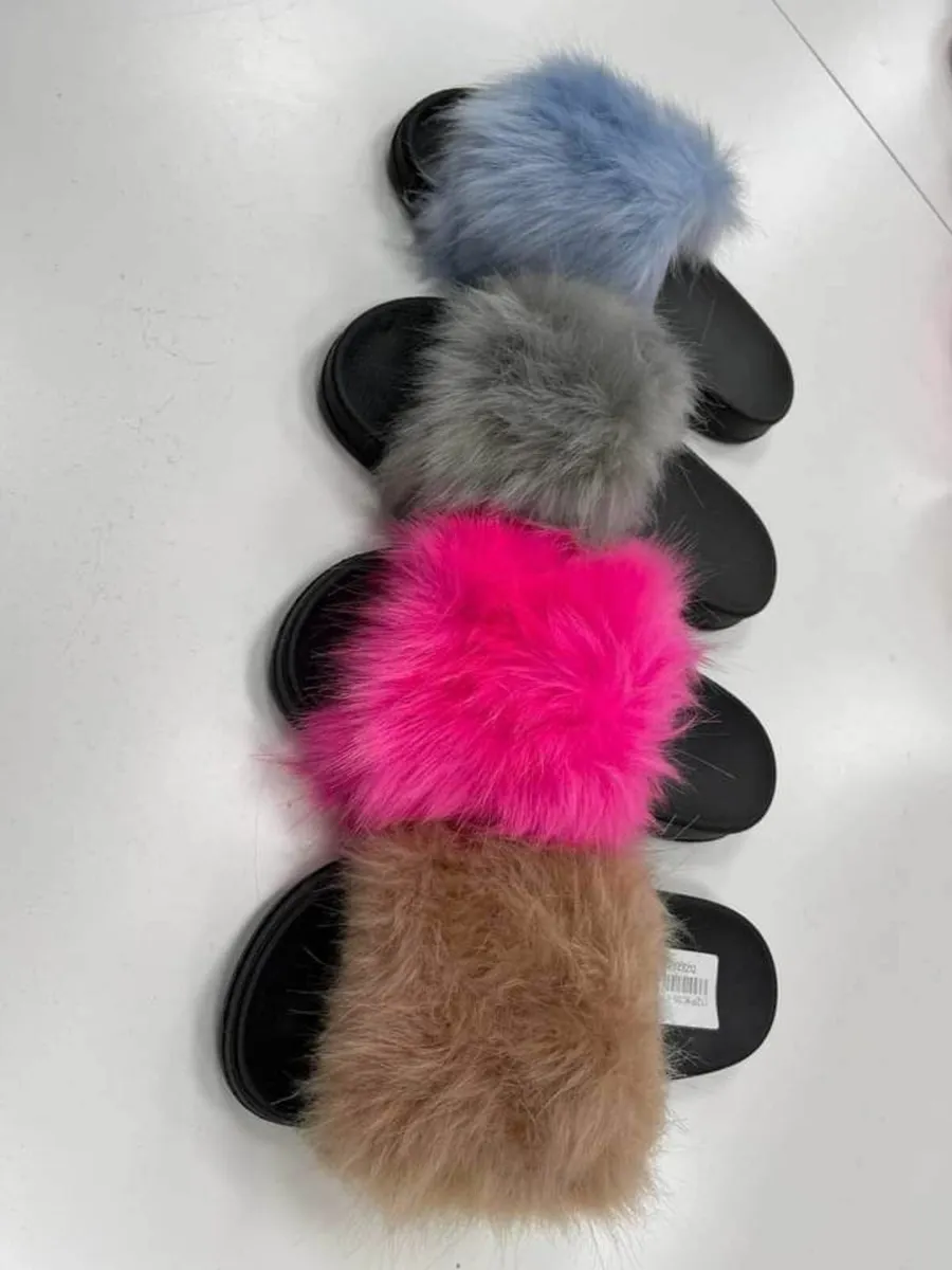 Fluffy fur slippers sizes 37-41 sizes 4-8 - Image 4