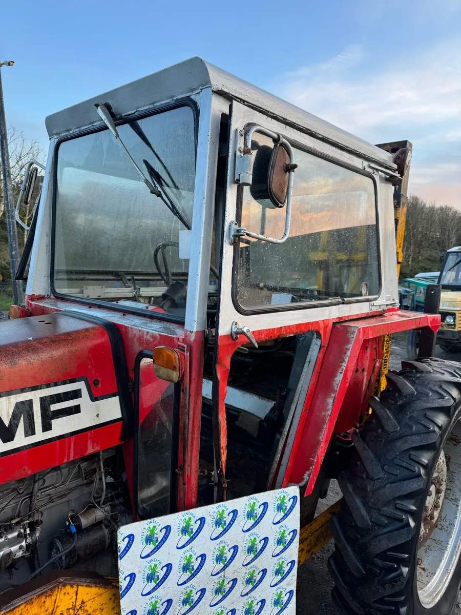 Massey Ferguson 575 590 Cab - Image 1