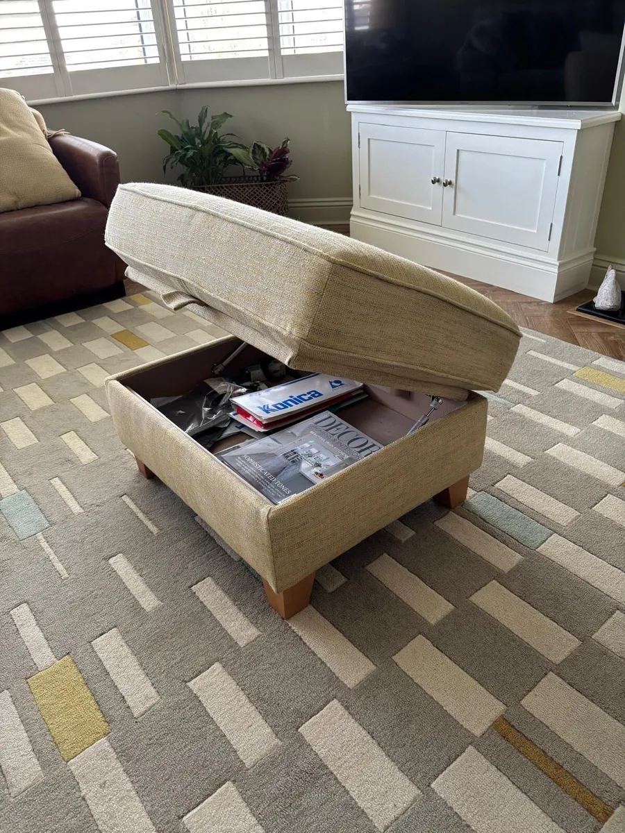 Footstool with storage - Image 2