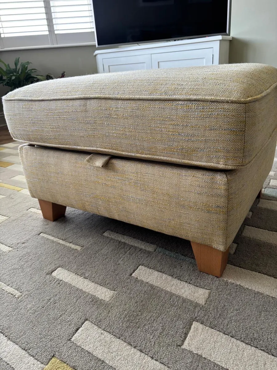 Footstool with storage - Image 3