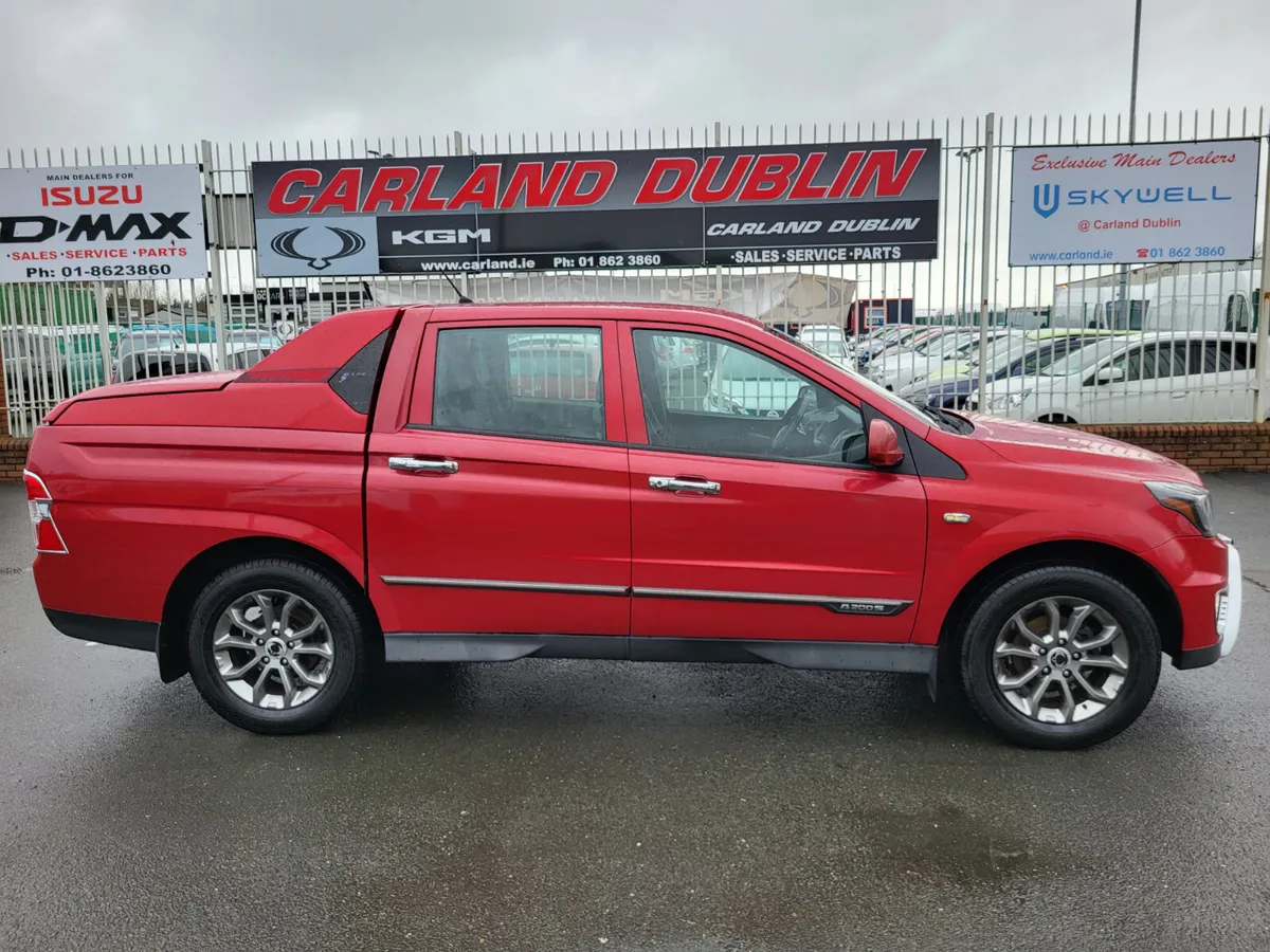 SsangYong Korando 2015 Double cab x5 seat pick up - Image 4