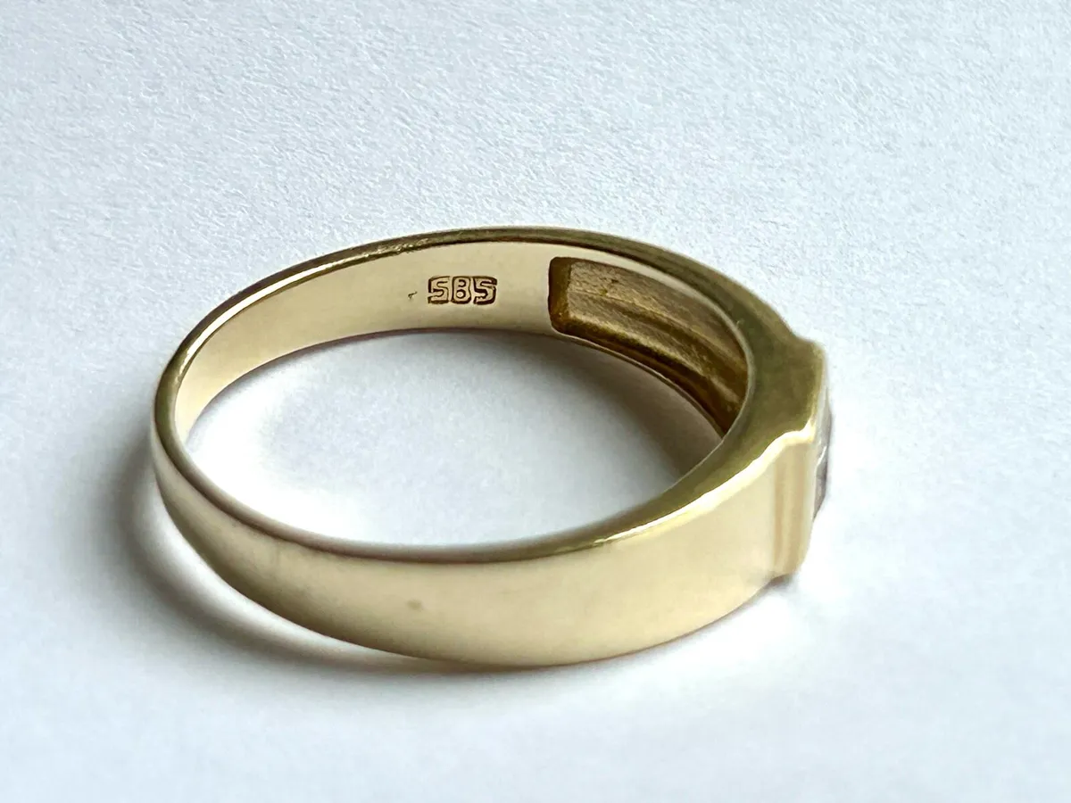 14ct Gold Signet Ring, Clear Cut Stone 2.5g Size L - Image 3