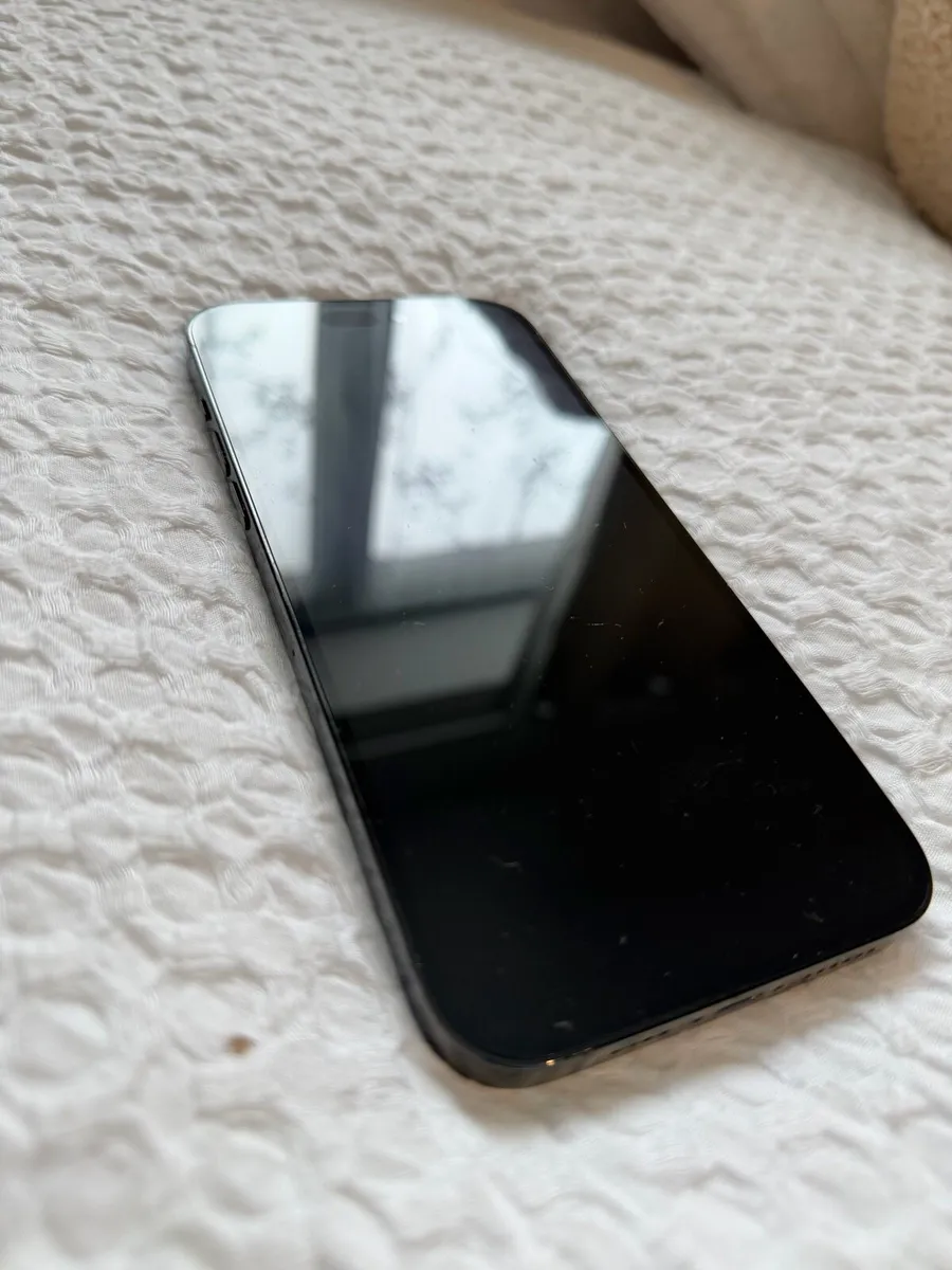 iPhone 14 Pro Max - Image 4