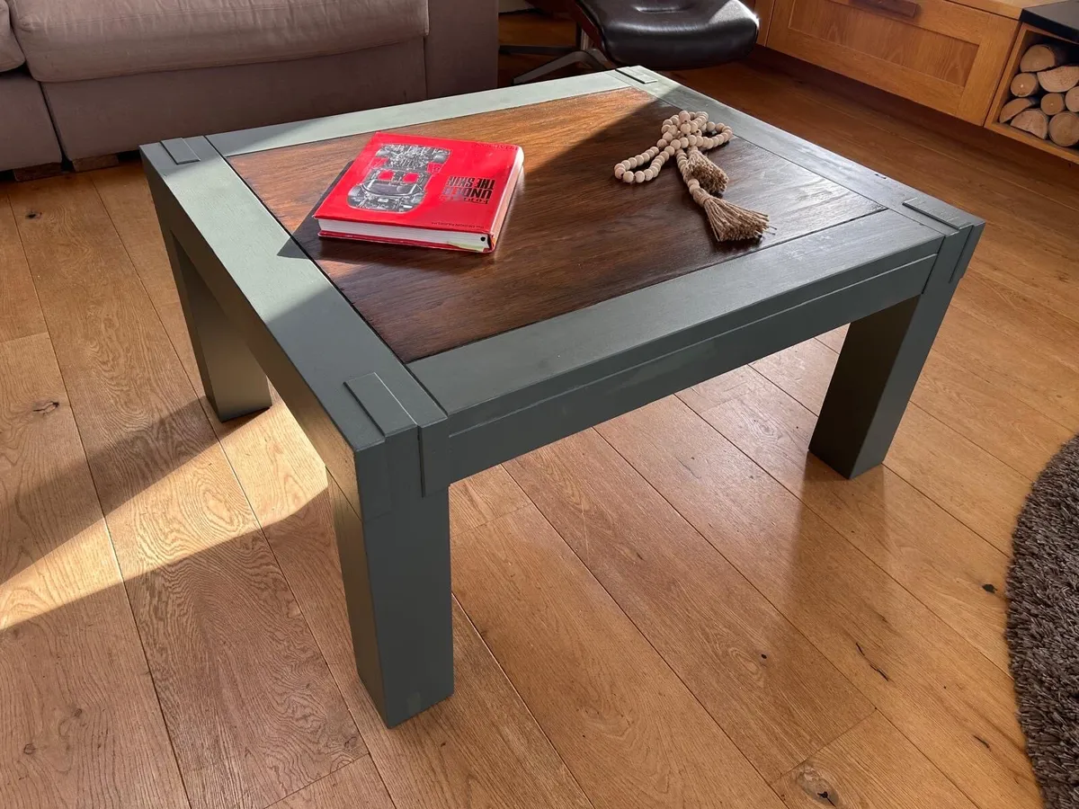 Coffee table - Image 1