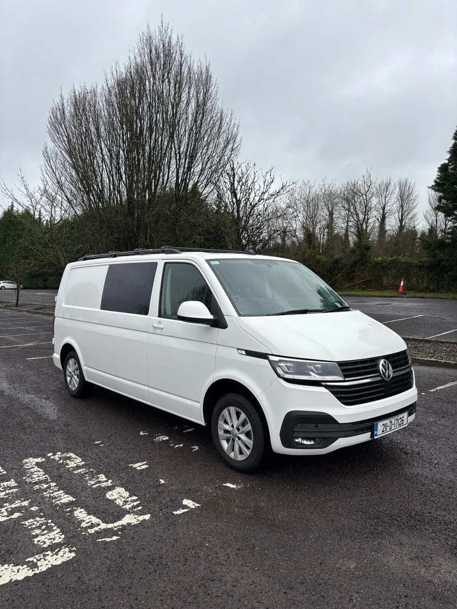 VOLKSWAGEN TRANSPORTER CREW CAB - Image 1