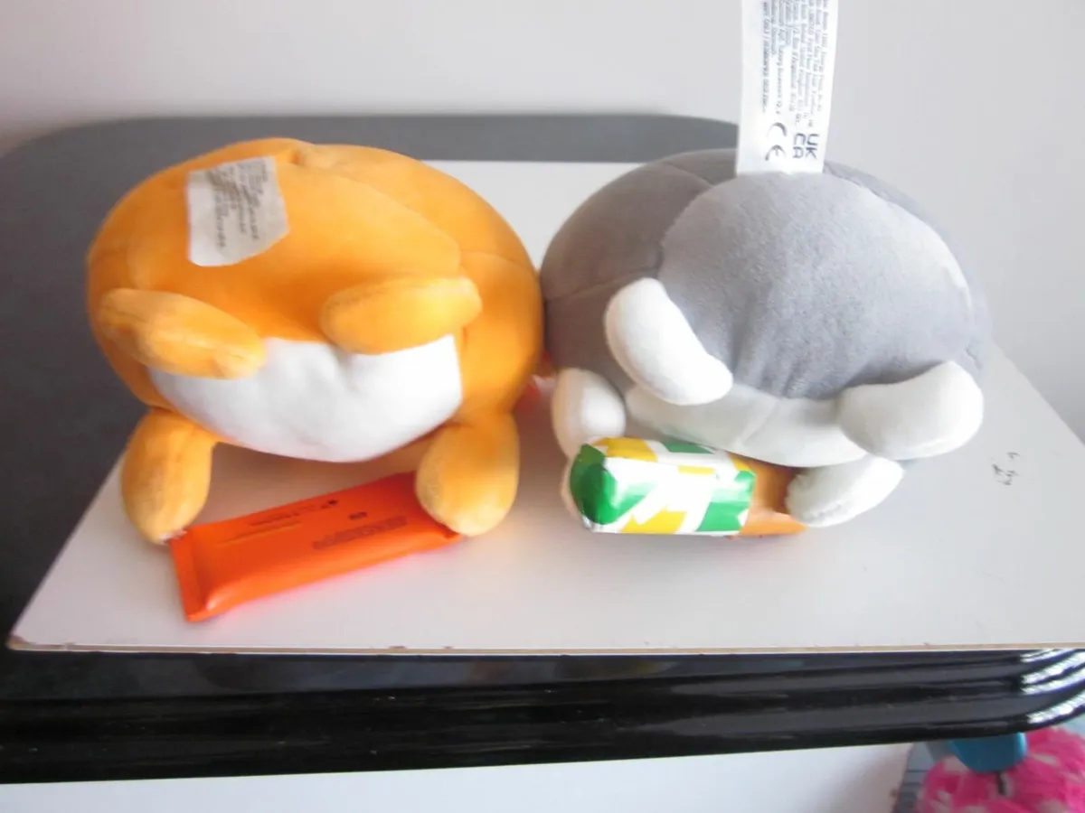 2 Snackles Cuddly Squishy Plush 14cm - Image 4