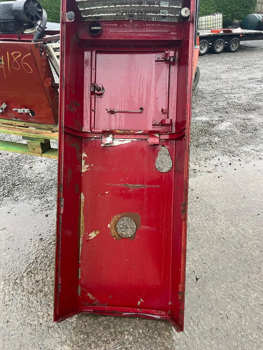 European Ursus Front & Bonnet - Image 4