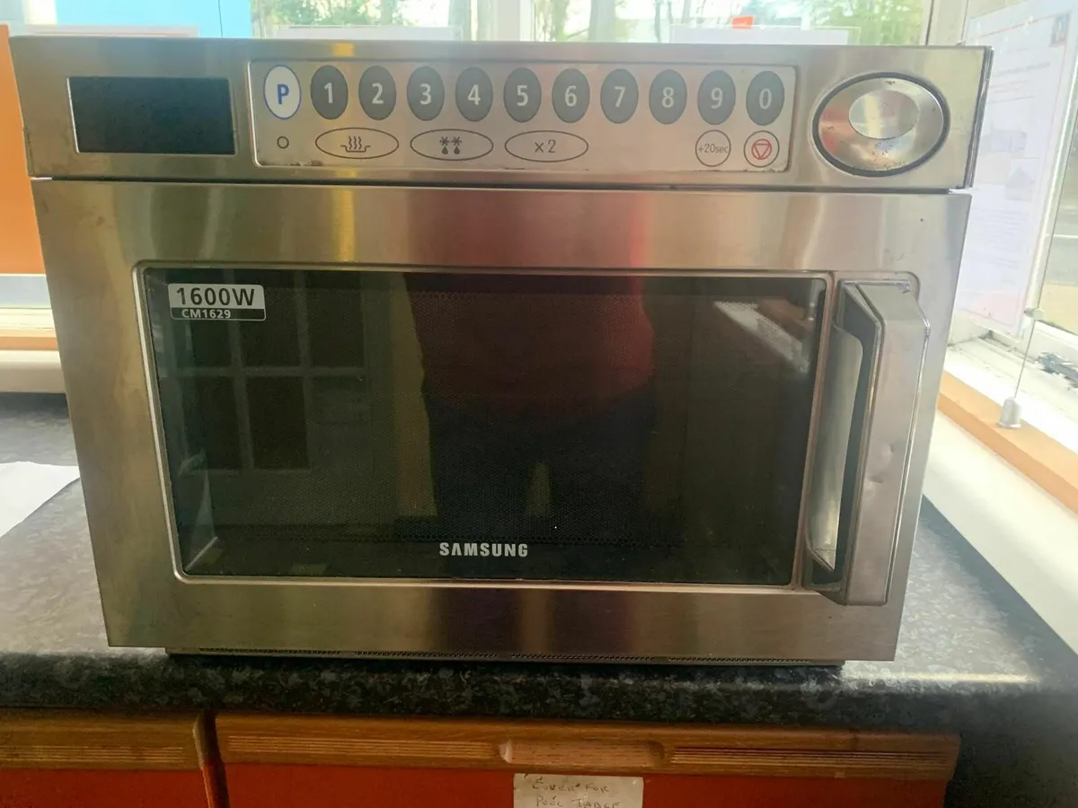Commercial Microwave - Image 1