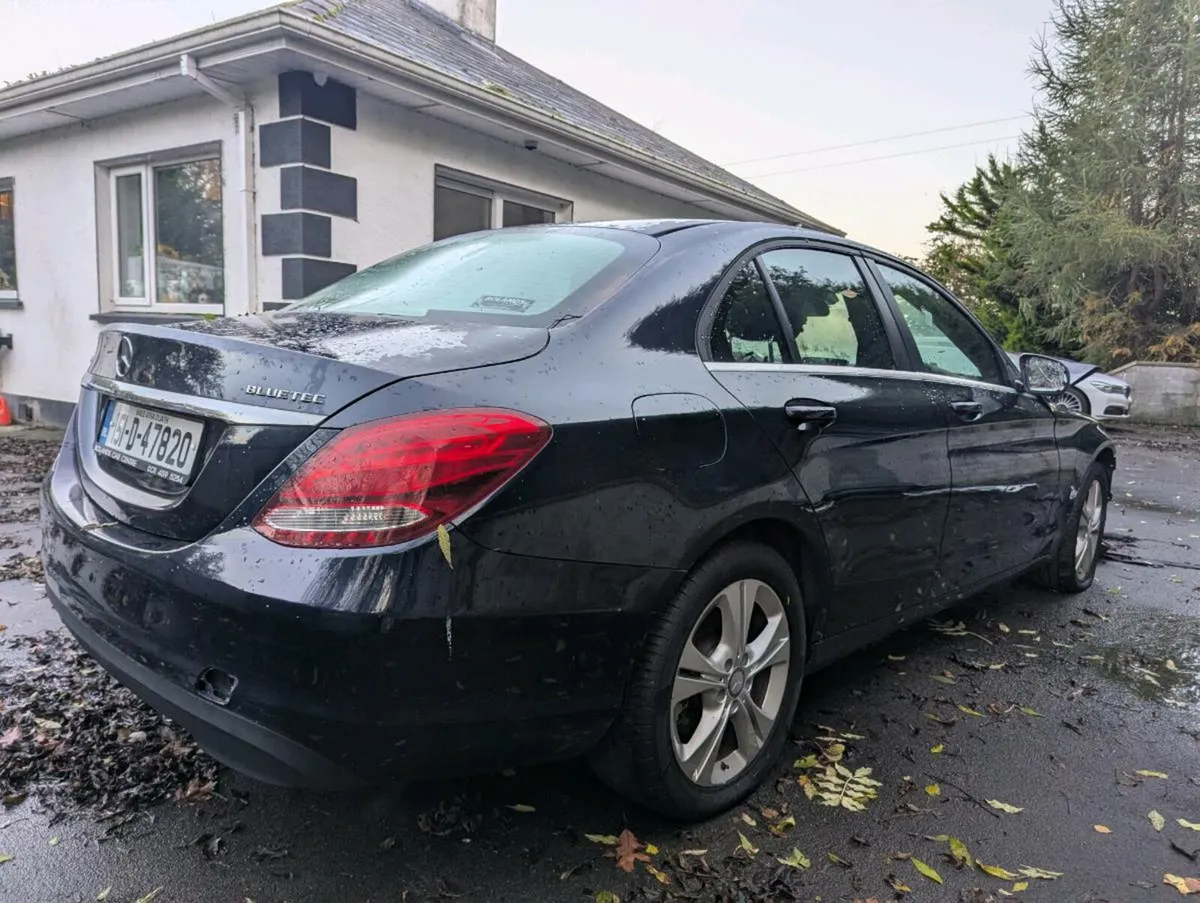 W205 C class C220d Breaking for parts - Image 1