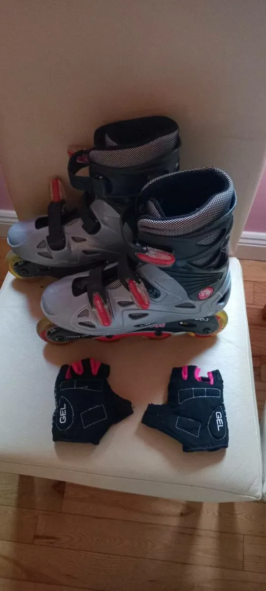 Rollerblades & Protective Gloves - Image 1