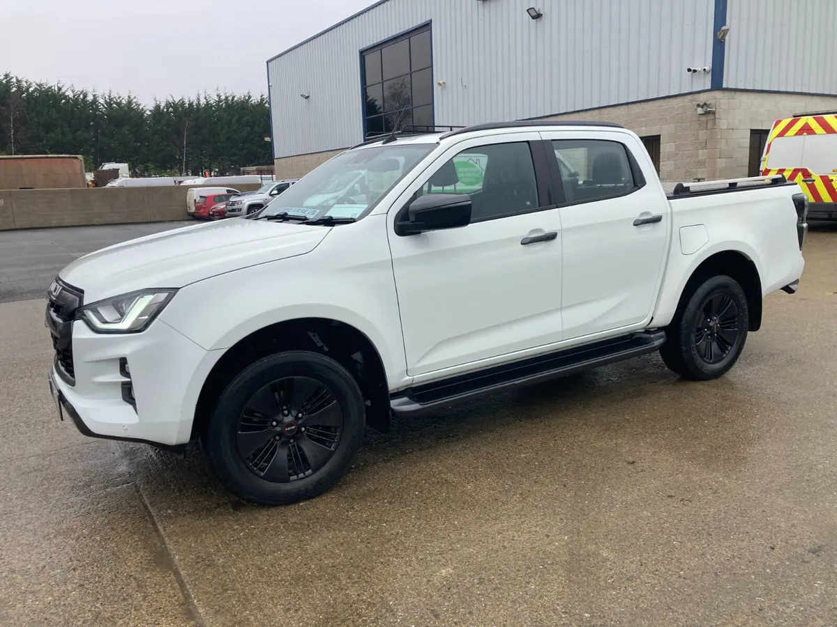 Isuzu D-Max 2021 - Image 1