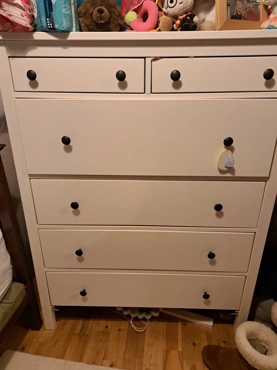 Ikea Hemnes Chest of drawers - Image 1