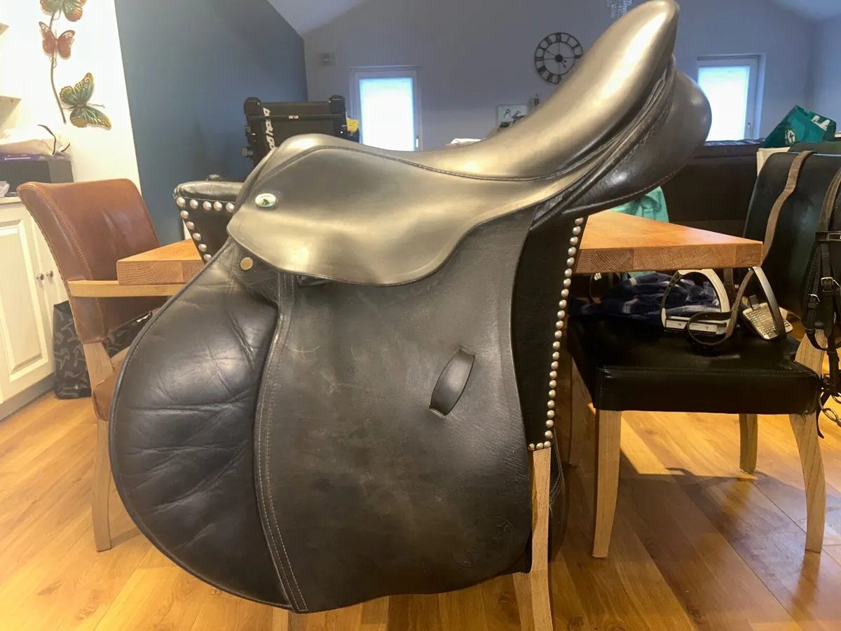 Horse saddle - Image 2