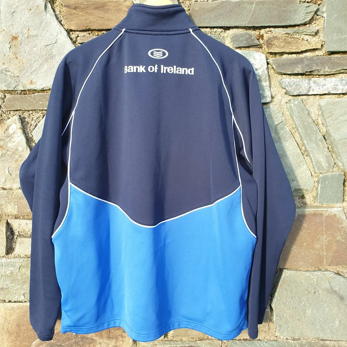 Leinster Rugby 1/4 zip training top size XL - Image 1
