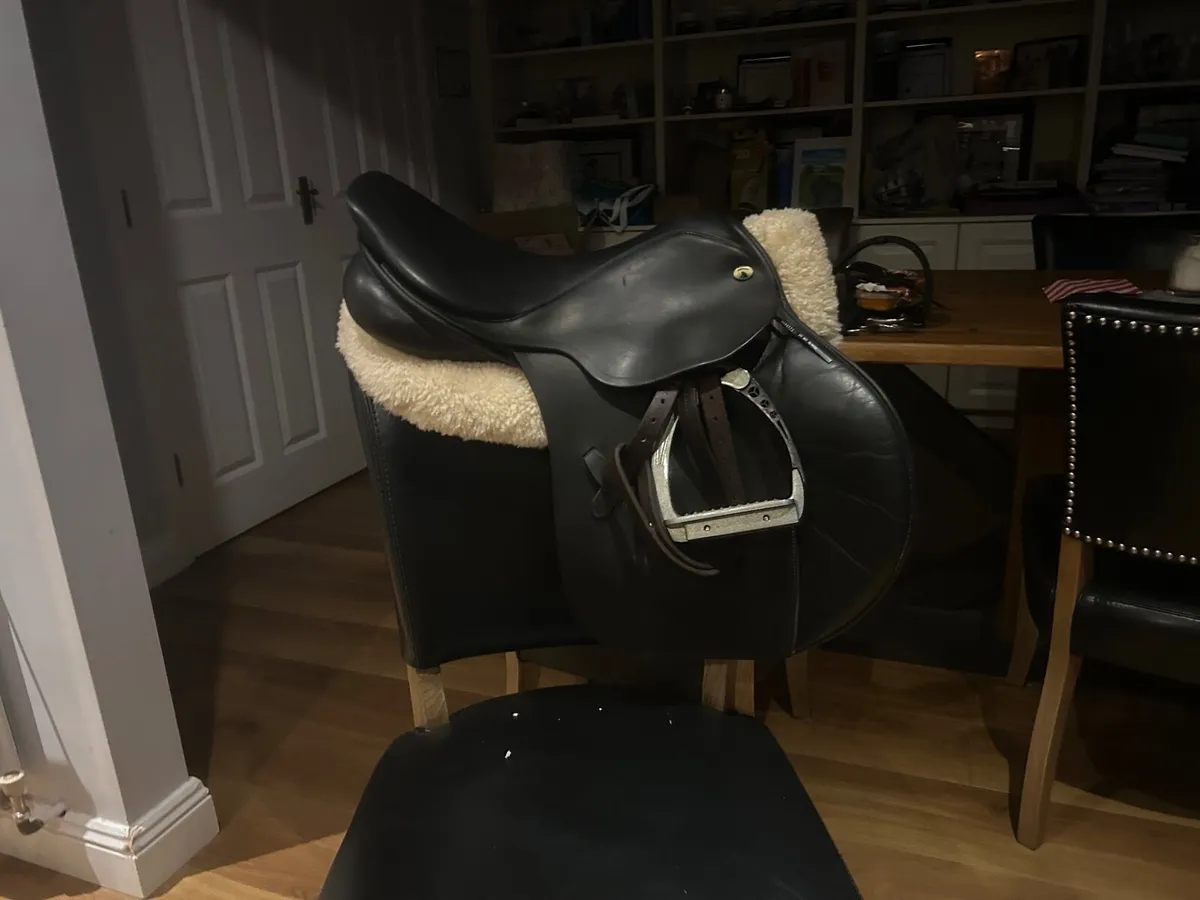 Horse saddle - Image 1
