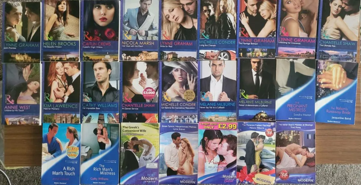 25 Mills and boon books from 2000's - Image 4