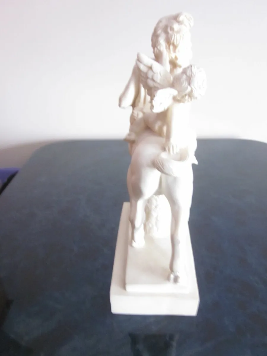 Alabaster Collection Centaur Cherab Figurine - Image 4