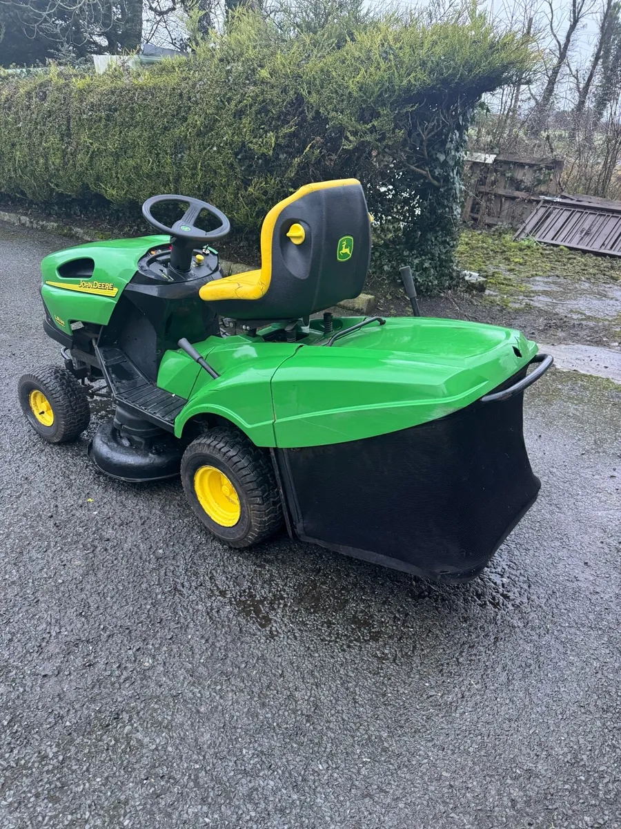 Ride on mower - Image 4