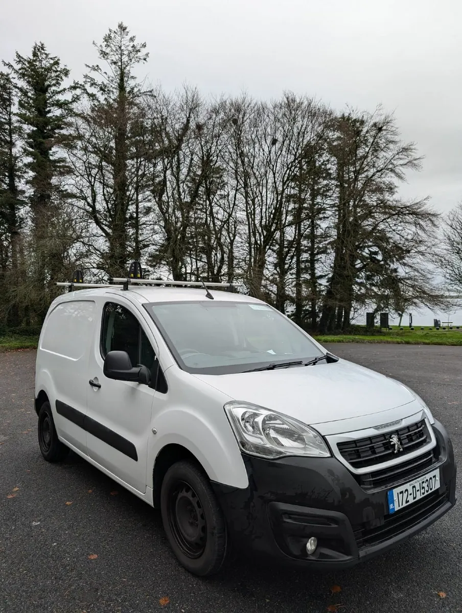 3 Seater Peugeot Partner Van 2017-2 - Image 3