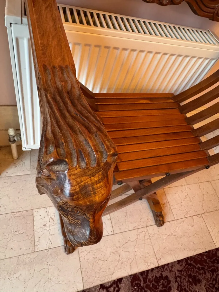 Savonarola style folding throne chair - Image 4