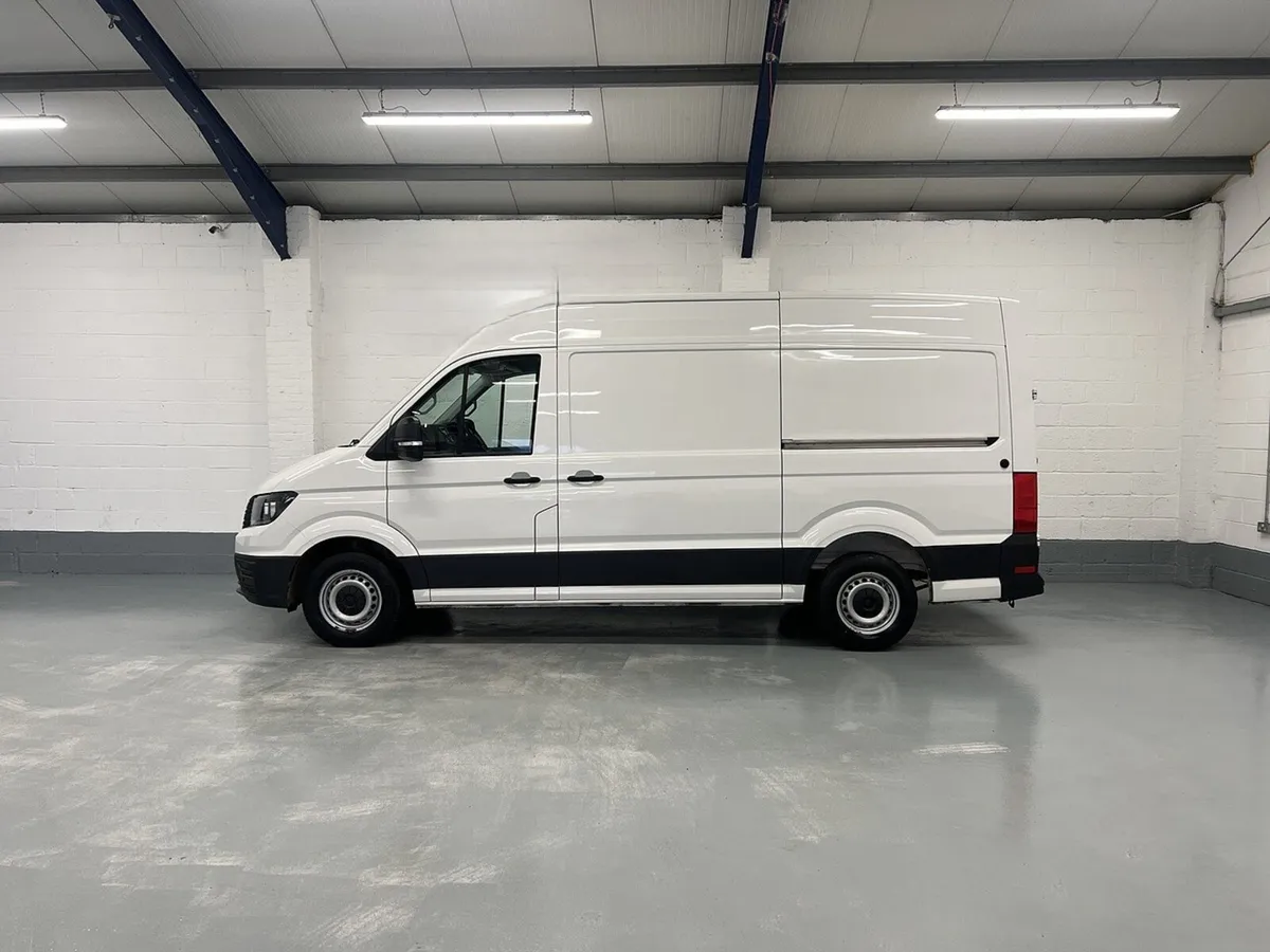 2024 Volkswagen Crafter High Roof Panel Van - Image 4