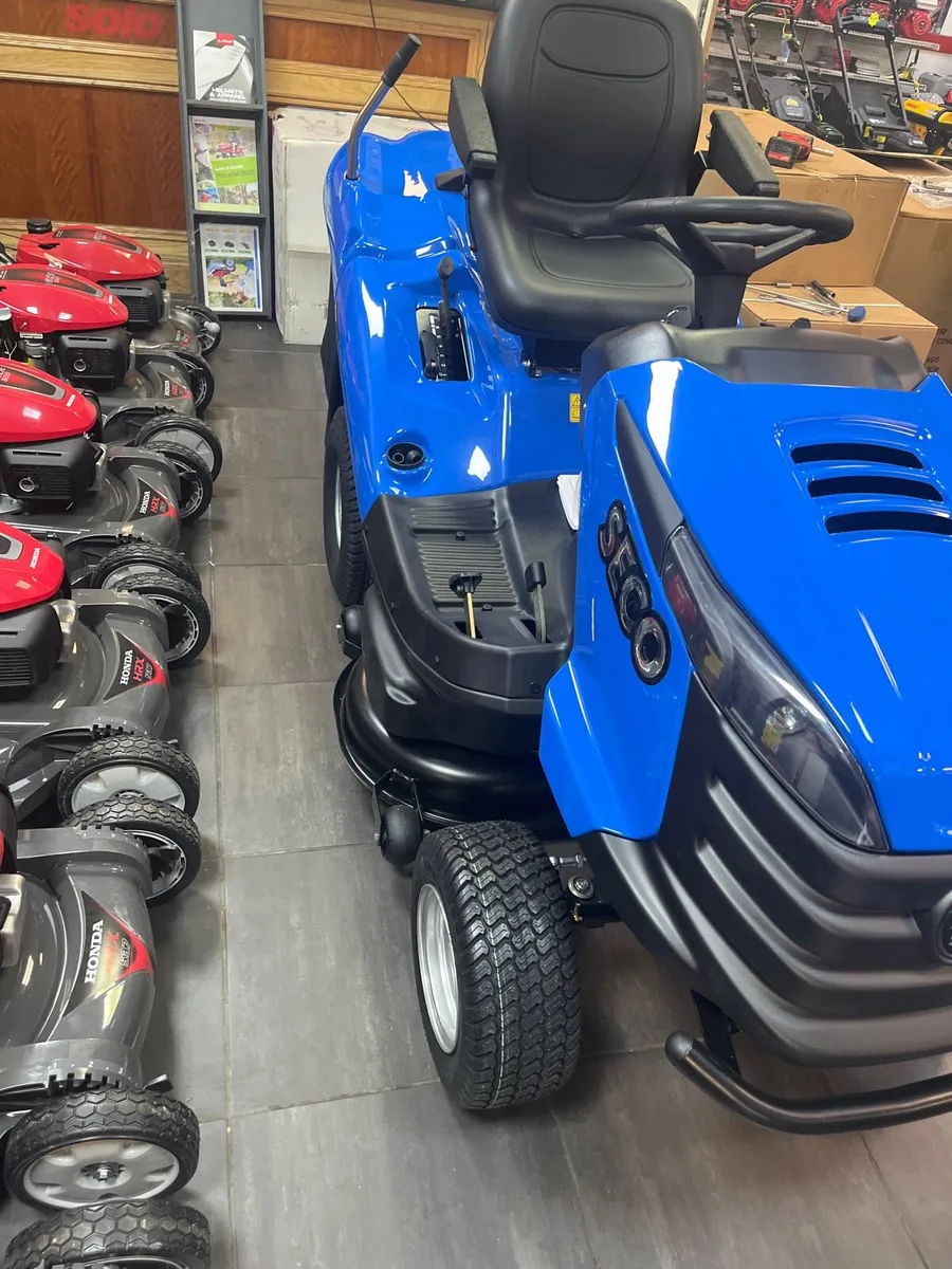 Lawnmowers - Image 3