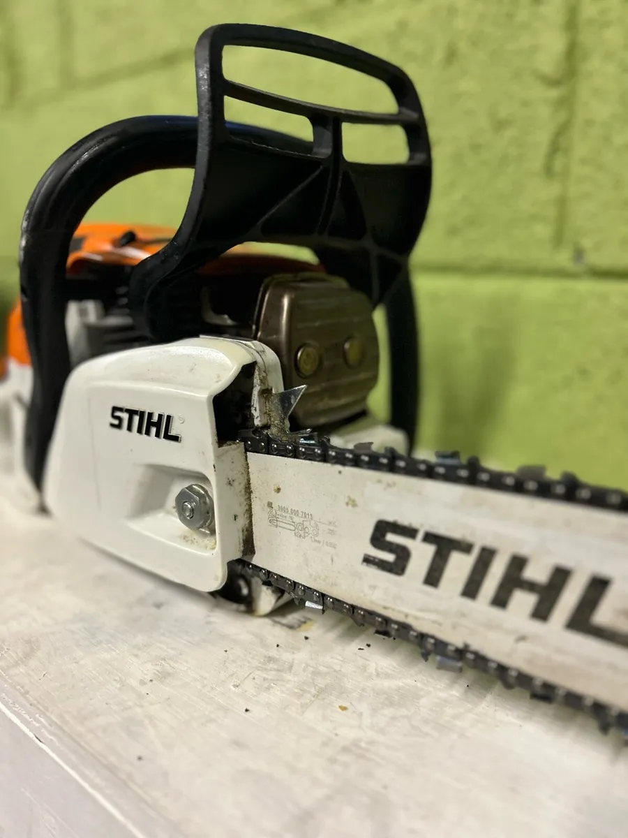 Stihl 241 chainsaw - Image 3