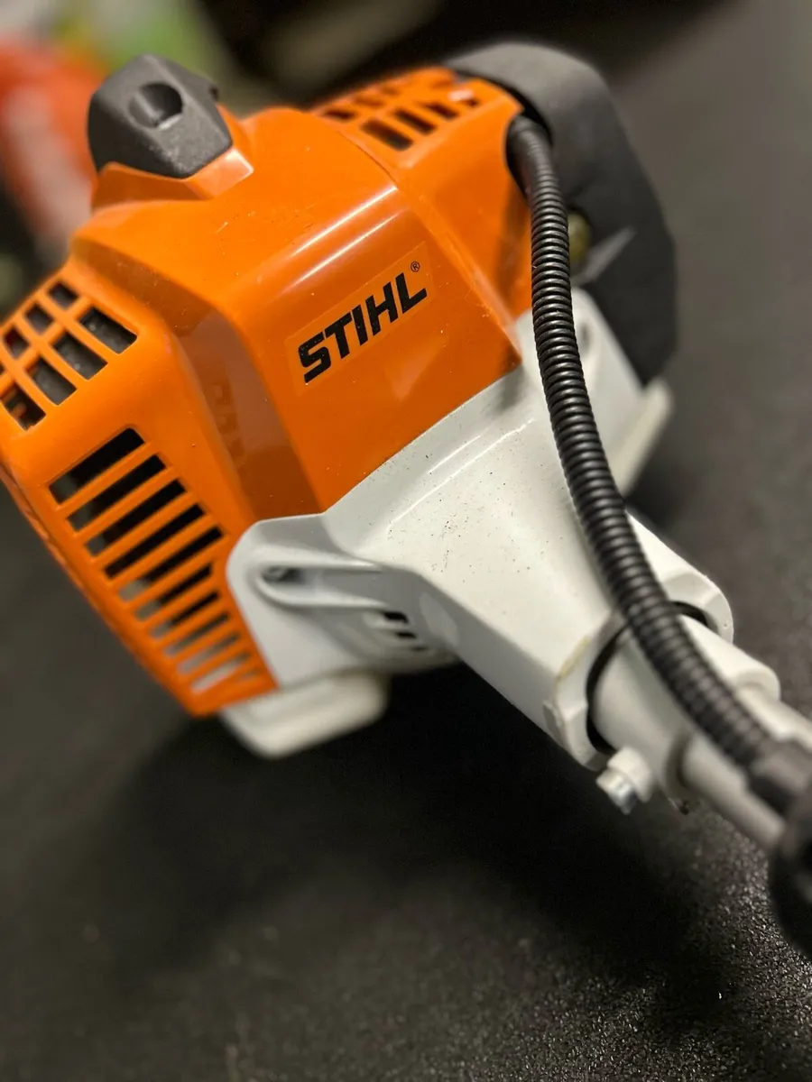 Stihl HL 94C hedge trimmer - Image 2